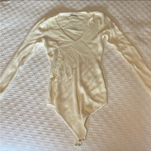 Abercrombie & Fitch Tops - abercrombie sweater bodysuit